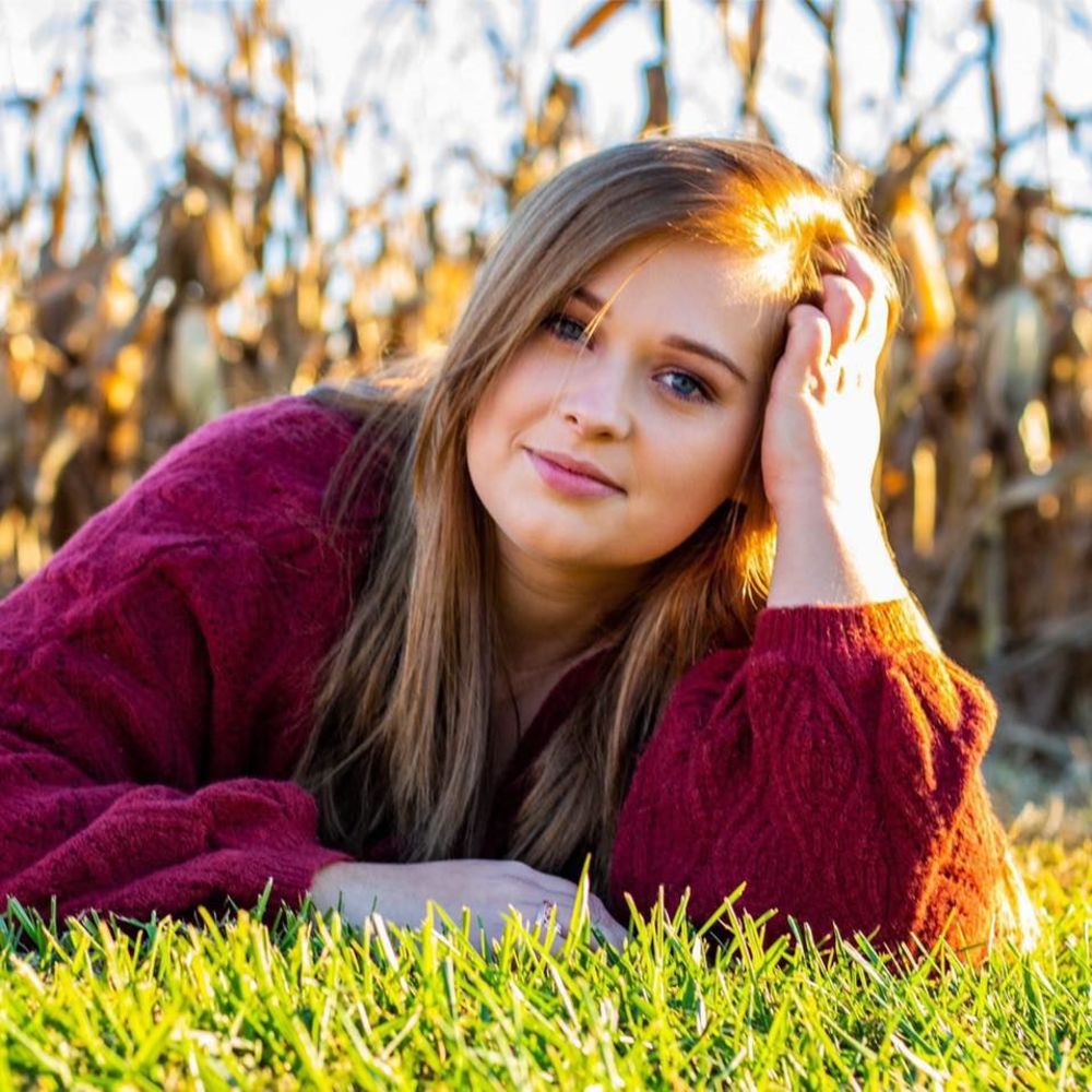 Meet your Posher, Maddy